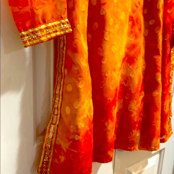 Beautiful Indian Top - Picture 4 of 6